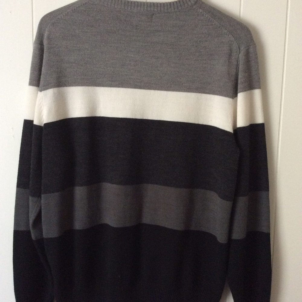 VTG US POLO ASSN. MENS V NECK SWEATER - Picture 4 of 4